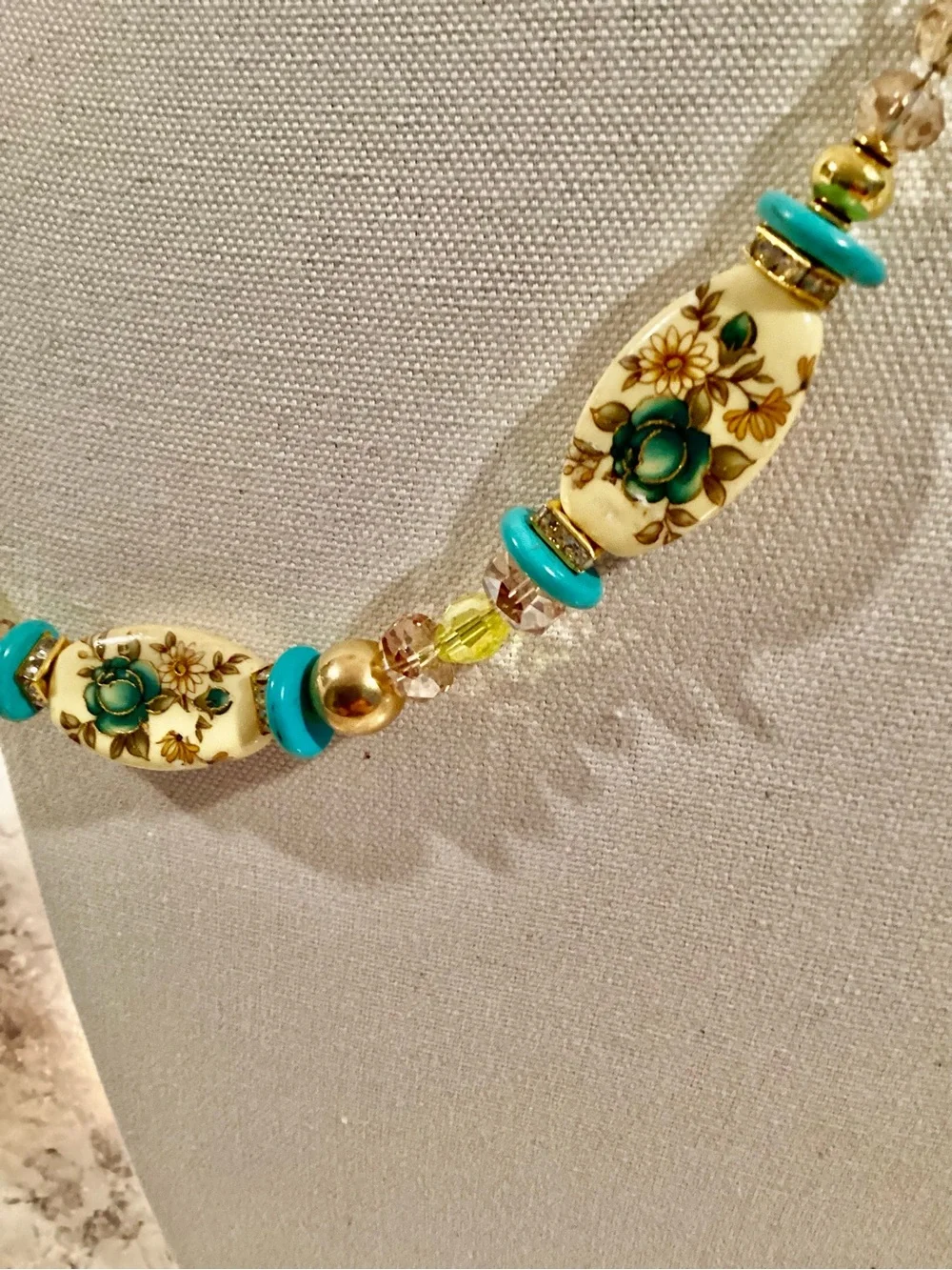 Floral Turquoise Accent Beaded Necklace